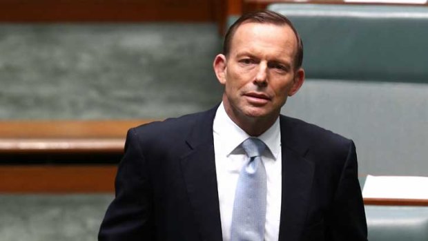 Prime Minister Tony Abbott's Deakin University visit was cancelled just hours before he was scheduled to appear at the campus.