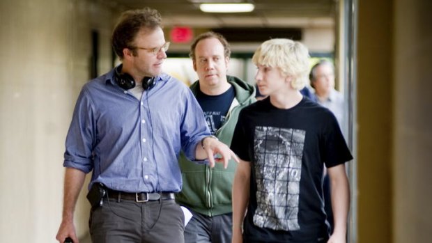 Director Tom McCarthy chats with Paul Giamatti and newcomer Alex Shaffer.