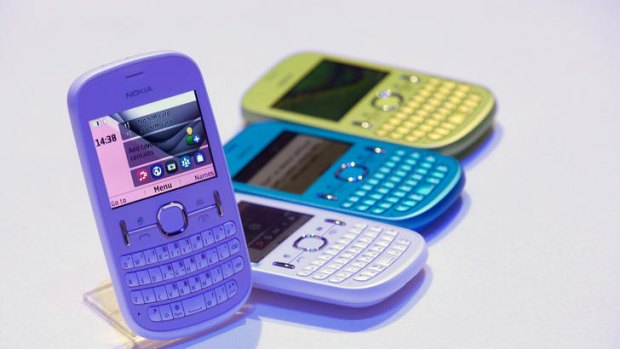 As well as unveiling smartphones, Nokia also unveiled the low-end Nokia Asha 300 mobile handset amongst another three low-end mobiles.