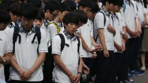 Students return to Danwon Highschool two months after the ferry disaster.