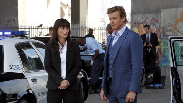Robin Tunney and Simon Baker ponder another mystery in The Mentalist.