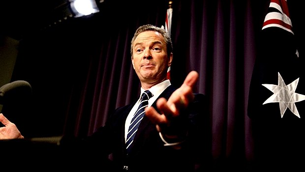Education Minister Christopher Pyne described himself as a fixer of 'Labor's failures' at question time.