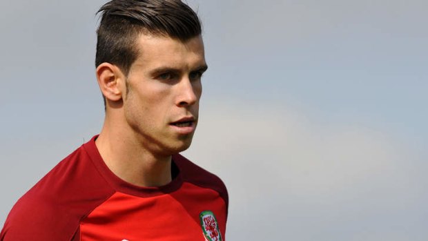 Record transfer ... Gareth Bale.