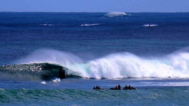 The Margaret River Pro 2017 kicked off as shark warning sounded for South West beaches.