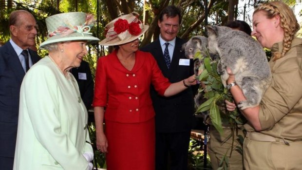 The Queen meets koalas in Brisbane.