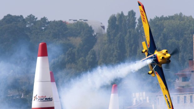 Hosting the Red Bull Air Race is too expensive for Perth.
