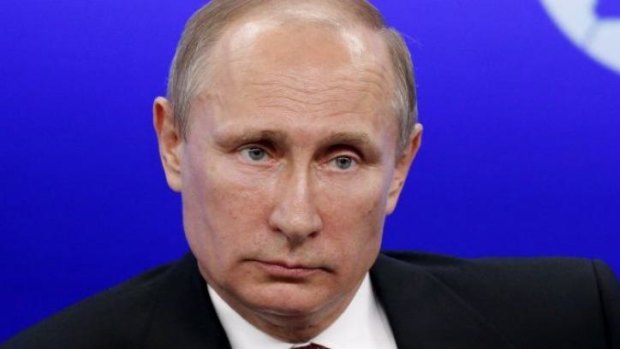 Russian President Vladimir Putin has taken a tentative step toward defusing the tense situation in eastern Ukraine.