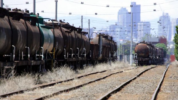 A freight train derailment will  interrupt Prospector services to and from Kalgoorlie.