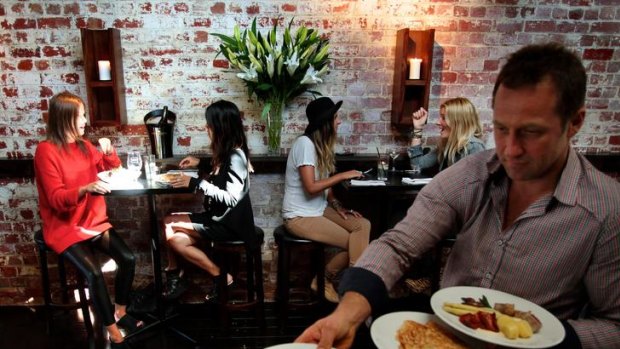 At the new Morris Jones eatery in Chapel Street, Windsor, diners relax and let others worry about the dishes.