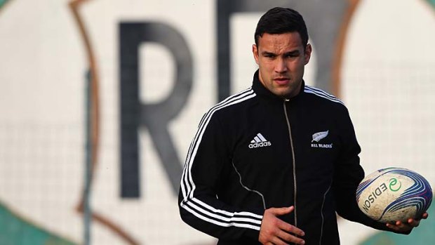 Tamati Ellison aggravated his injured shoulder on the All Blacks' tour of Europe in November.