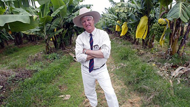 Bob Katter on the campaign trail in an Innisfail banana plantation.