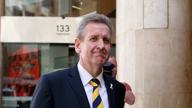 Former NSW premier Barry O'Farrell is investigating the offshore online gambling industry.