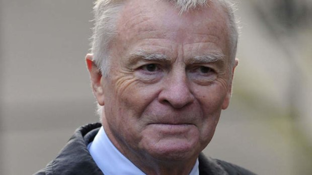 A French court has demanded Google block links to images of a sadomasochistic orgy involving former Formula One boss Max Mosley.