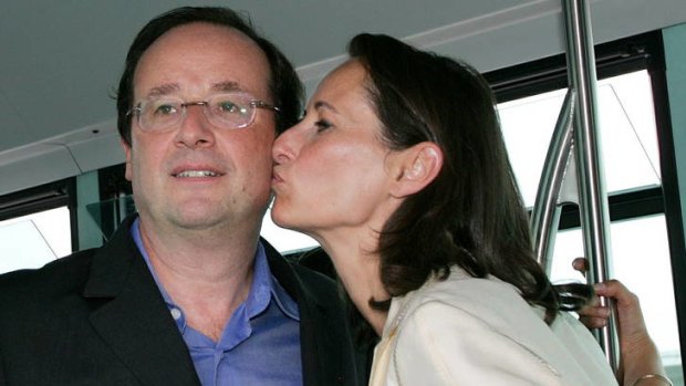 Francois Hollande with Segolene Royal in 2005.