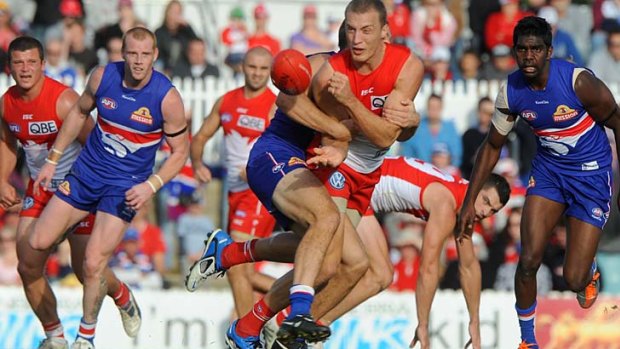 The Bulldogs have beaten the Swans in six of their past eight matches.
