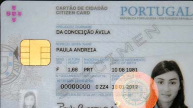 An example of the Portugese driver's licences made by Gemalto.