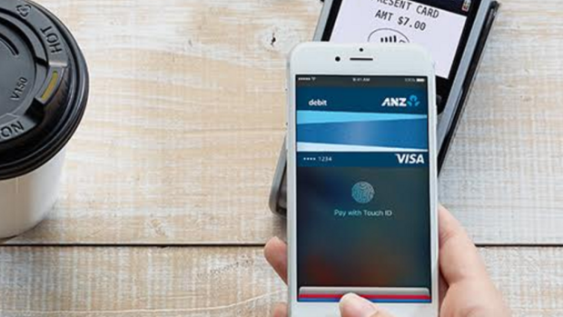 ANZ will no longer offer American Express cards in a response to the cap on interchange fees. 