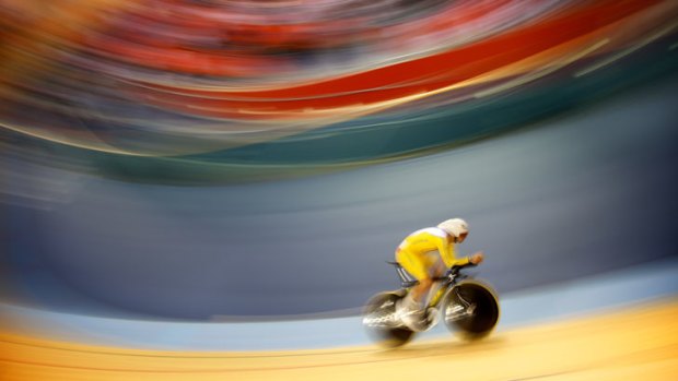 Glenn O'Shea competing in the fourth of six events in the Omnium.
