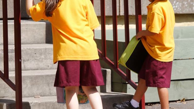 Only 1 per cent of children in low-income families, compared to 20 per cent from high-income families, use outside-school-hours care, a study has shown.