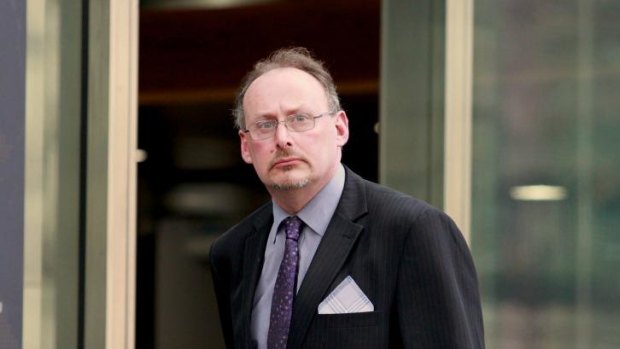 Shane Banks has been jailed for swindling more than $300,000 from six businessmen.