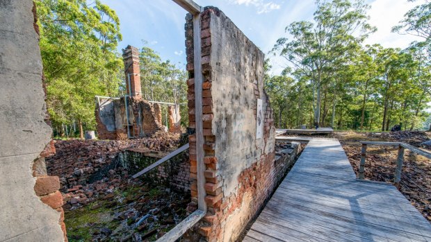 Innes Ruins sits within the Lake Innes Nature Reserve. These extensive ruins comprise one of the oldest surviving brick structures in northern NSW.
