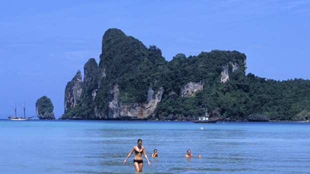 Krabi's strongest suit is its green and sprawling waterfront complete with titanic limestone cliffs.