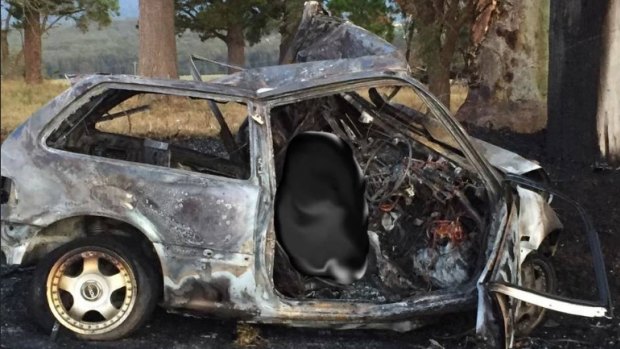 A photo of the incinerated car on Cleveland Road, Dapto. 