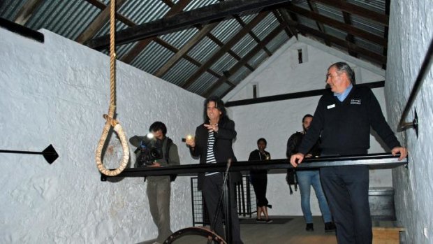 The rocker was fascinated by the historic gallows, which were used to execute 45 people.
