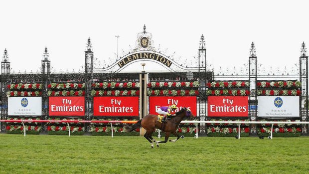 Boomwaa wins the first race of Emirates Stakes Day.