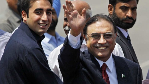 Alleged beneficiary: Asif Ali Zardari (right) is receiving financial support from Great Britain worth hundreds of millions of dollars, economist says.