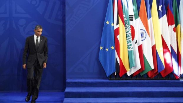 U.S. President Barack Obama arrives to the 2012 G2O summit.