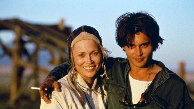 Axel (Johnny Depp) becomes romantically involved with Elaine (Faye Dunaway) in <i>Arizona Dream</i>.