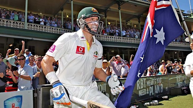 The end ... Michael Hussey runs on to the SCG for the final time.