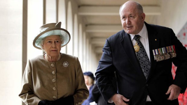 Peter Cosgrove, as chairman of the Australian War Memorial Board, with Queen Elizabeth ll at the War Memorial in Canberra.