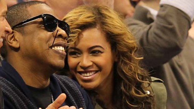 In the driver's seat ... Jay-Z is teaching wife Beyonce Knowles to drive.