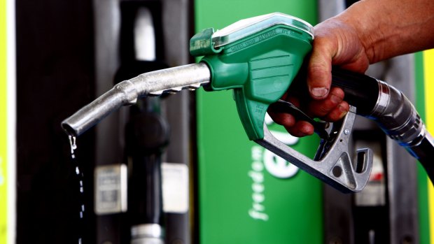 New research shows Perth motorists are paying an inflated price to fill up their tanks.,
