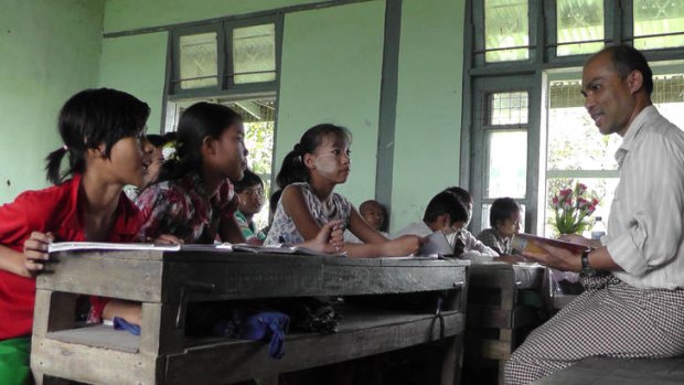 Burmese refugee and Melburnian Thein Naing teaches refugee students on the Thai-Burma border.