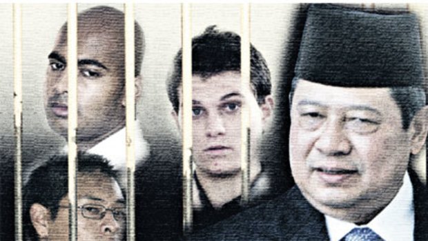 Appeals ... President Susilo Bambang Yudhoyono, right, and the Australian prisoners (from top left) Sukumaran, Rush and Chan.