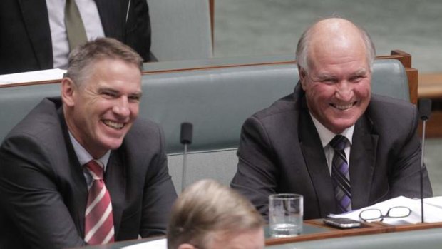 Tony Windsor and Rob Oakeshott have indicated they will back Labor's Gonski school reforms.