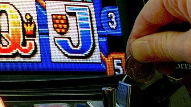 AFL and rugby league fraternities have become involved in fighting the government's proposed poker machine reforms.