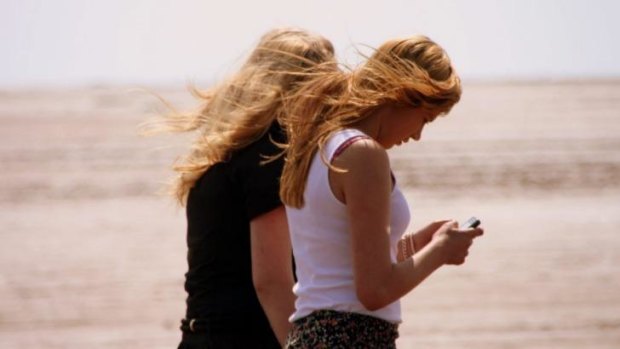 Does walking and texting need a new app or do we need to do one thing at a time?