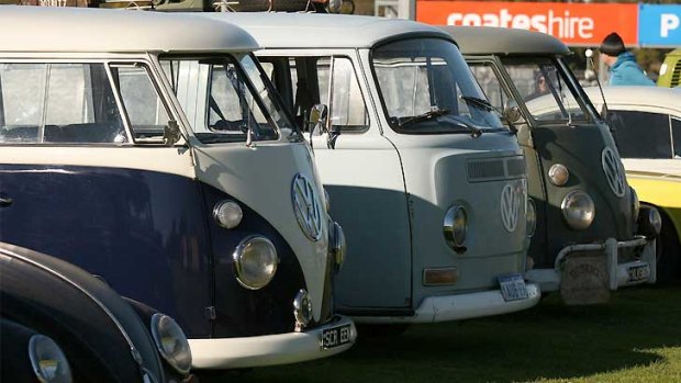 Volkswagen to end production of iconic hippie bus this year - The Verge