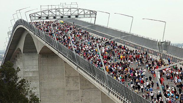 An estimated 170,000 people walked across the new Gateway Bridge on Sunday.