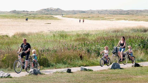Family cycling on Terschelling Island.