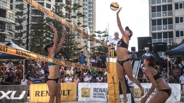 The action at the Renault National Beach Volleyball Series womens' final.
