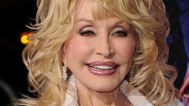 Beauty is also in the eye of the beheld ... Dolly Parton likes the look of the 'town tramp.'