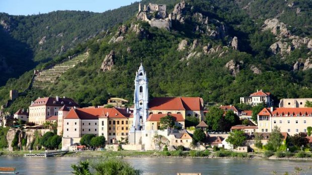 Echoes of the past: cruising past Durnstein.