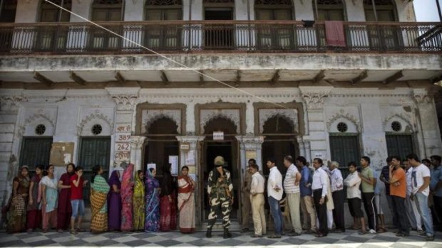Queues to vote on the final day of polling in Varanasi, India.