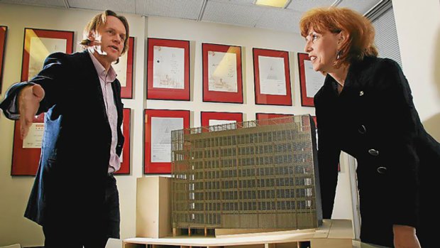 Architect Sean Godsell and RMIT vice-chancellor Margaret Gardner with the model.