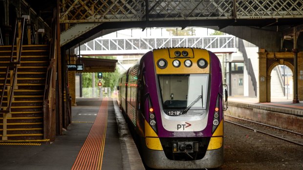 A Victorian rail group is calling for more than $1 billion of investment in the state's rail network.